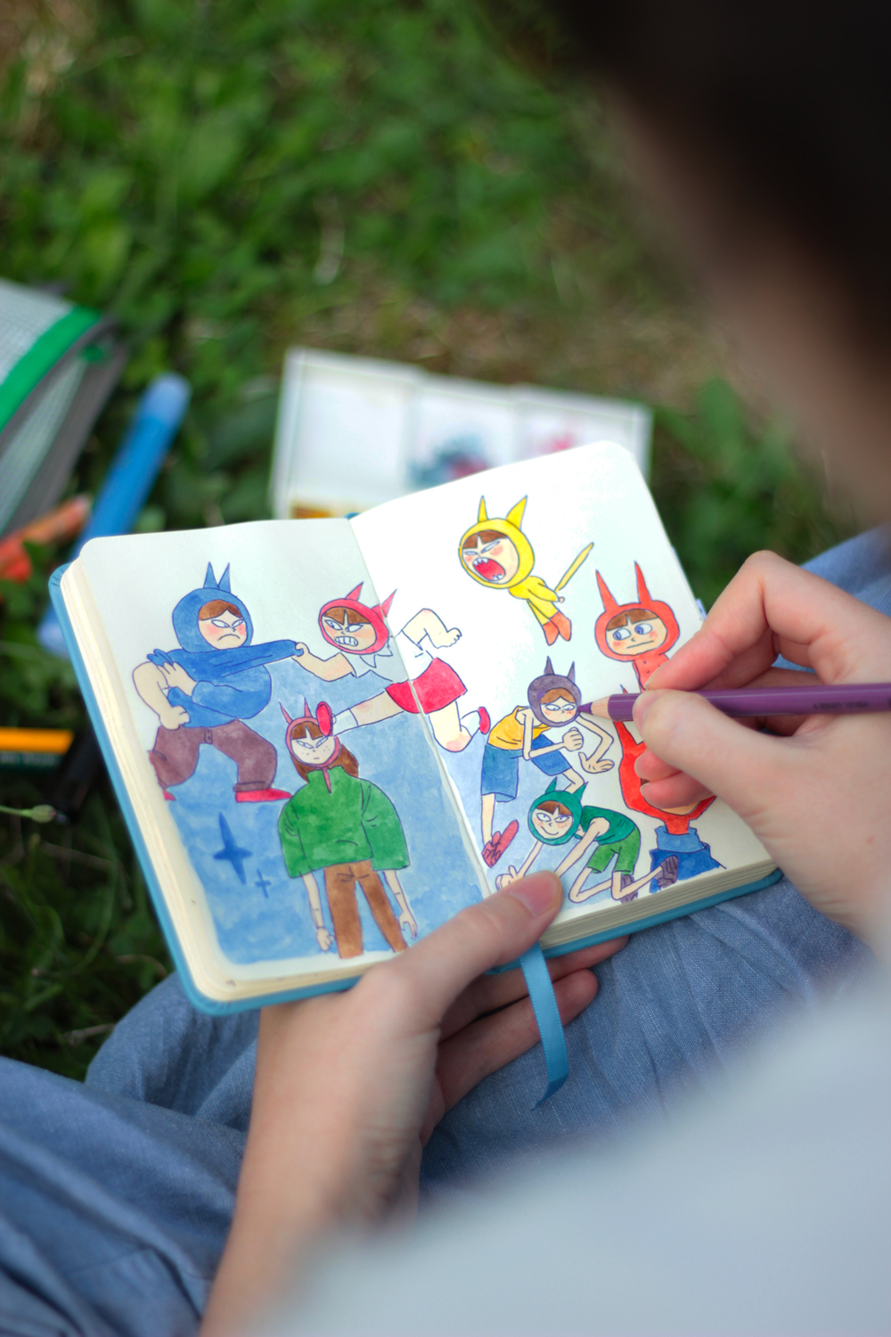 Image contain (à gauche)